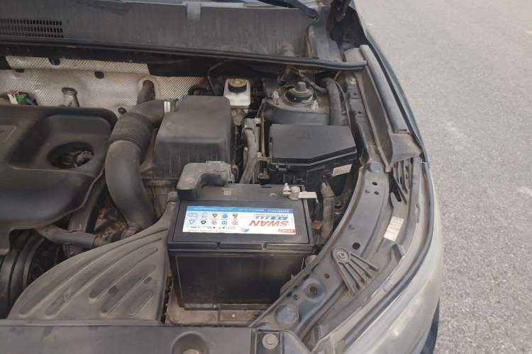 Used Geely Auto Vision X6 2016 1.8L Manual Luxury Model Engine Bay Left