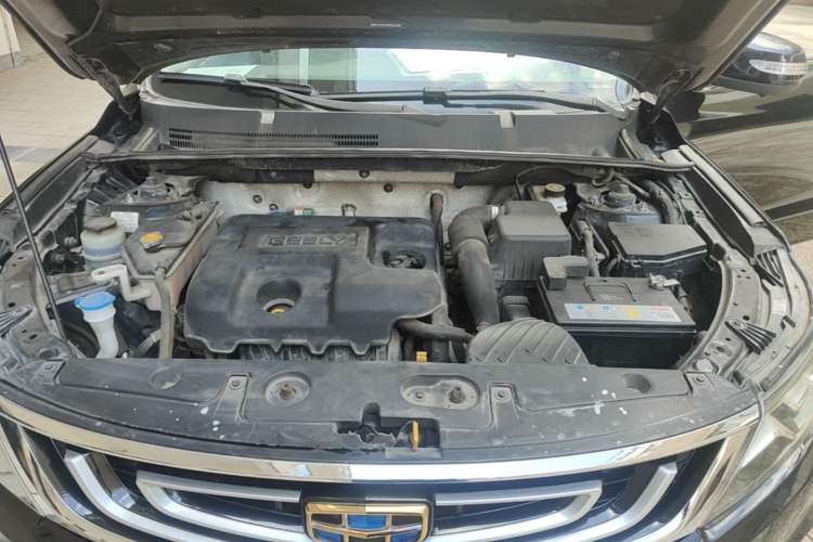 Used Geely Auto Vision X6 2016 1.8L Manual Luxury Model Engine Bay