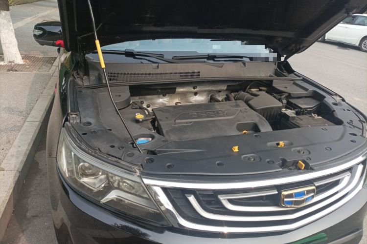 Used Geely Auto Vision X6 2016 1.3T CVT Flagship Model Engine Bay Right