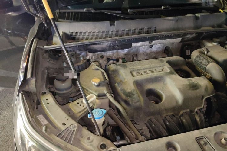 Used Geely Auto Vision X6 2016 1.8L Manual Luxury Model Engine Bay Right