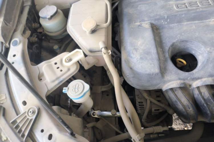 Used Geely Auto Vision X6 2016 1.8L Manual Luxury Model Engine Bay Right