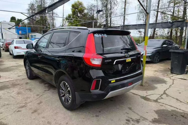 Used Geely Auto Vision X6 2016 1.8L Manual Luxury Model Exterior 2