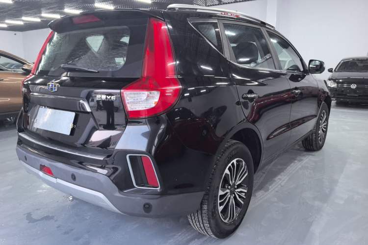Used Geely Auto Vision X6 2016 1.8L Manual Luxury Model Exterior 3