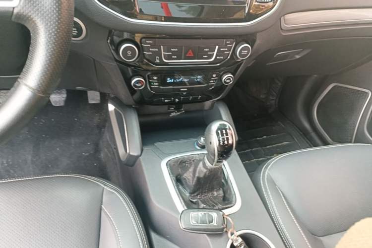 Used Geely Auto Vision X6 2016 1.8L Manual Luxury Model Gear Lever