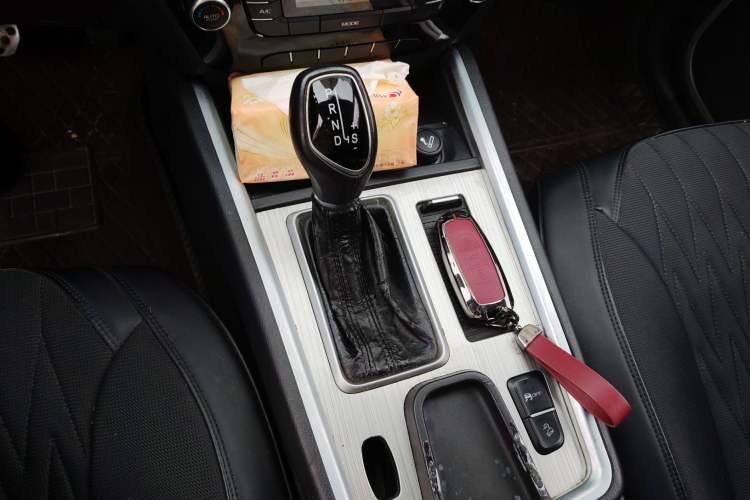 Used Geely Auto Vision X6 2016 1.3T CVT Luxury Model Gear Lever