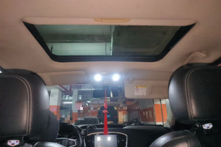 Used Geely Auto Vision X6 2016 1.8L Manual Luxury Model Headliner