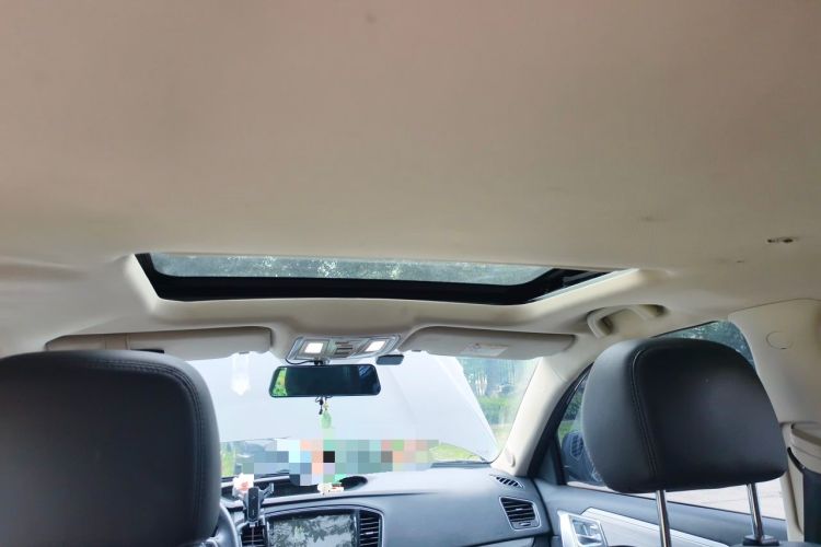Used Geely Auto Vision X6 2016 1.3T CVT Flagship Model Headliner