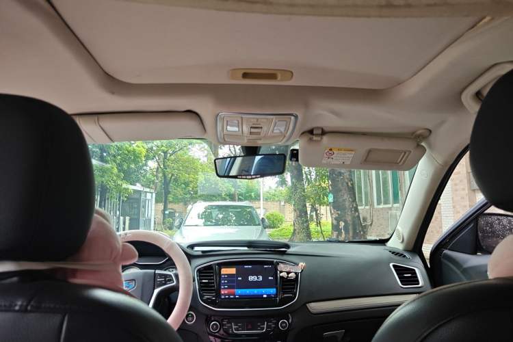 Used Geely Auto Vision X6 2016 1.3T CVT Flagship Model Headliner