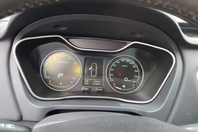 Used Geely Auto Vision X6 2016 1.3T CVT Luxury Model Instrument Cluster