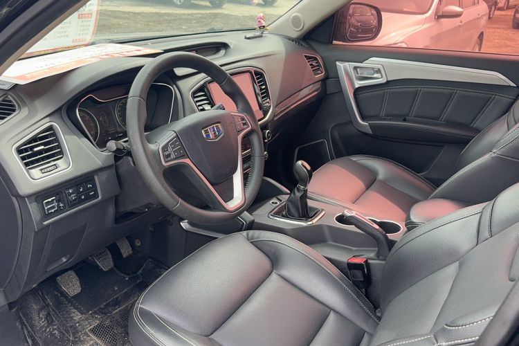 Used Geely Auto Vision X6 2016 1.8L Manual Luxury Model Interior 2