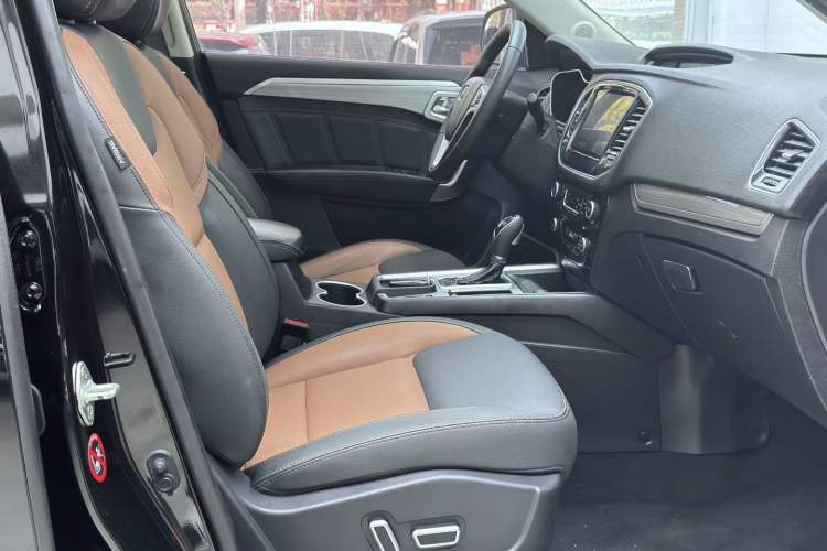 Used Geely Auto Vision X6 2016 1.3T CVT Flagship Model Interior 5