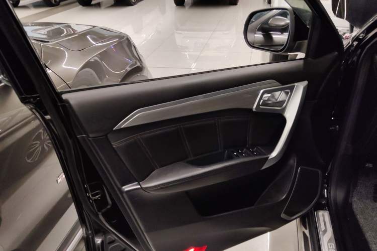 Used Geely Auto Vision X6 2016 1.3T CVT Flagship Model Left Front Door Interior