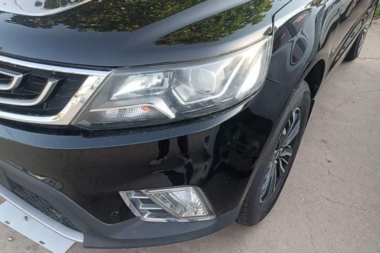 Used Geely Auto Vision X6 2016 1.8L Manual Luxury Model Left Front Headlight