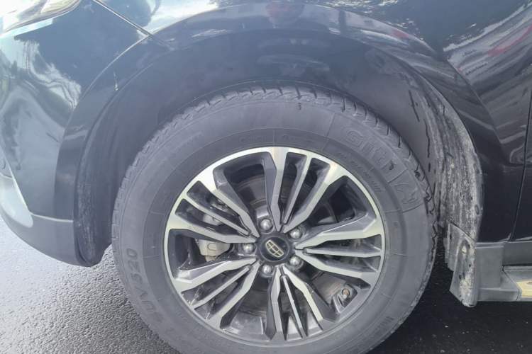 Used Geely Auto Vision X6 2016 1.3T CVT Flagship Model Left Front Wheel Hub