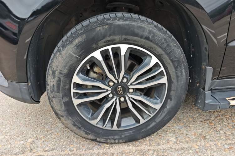 Used Geely Auto Vision X6 2016 1.8L Manual Luxury Model Left Front Wheel Hub