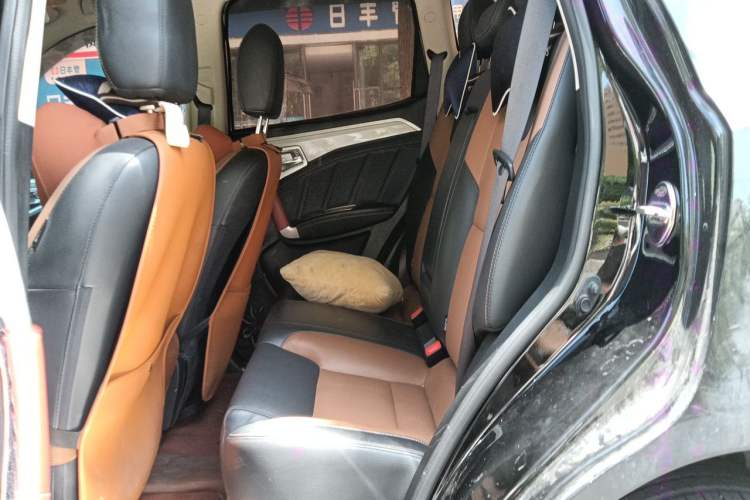Used Geely Auto Vision X6 2016 1.3T CVT Flagship Model Left Rear Seat