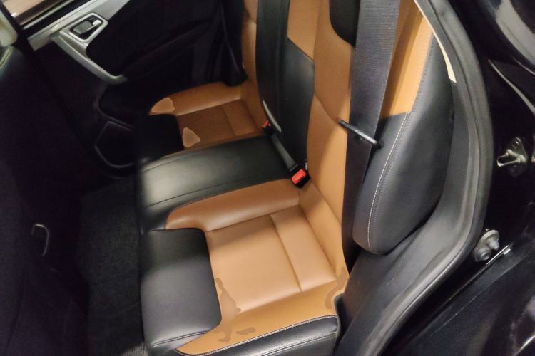 Used Geely Auto Vision X6 2016 1.3T CVT Flagship Model Left Rear Seat