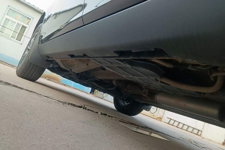 Used Geely Auto Vision X6 2016 1.8L Manual Luxury Model Left Side Sill
