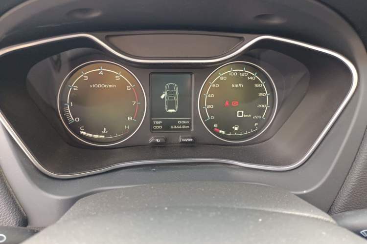 Used Geely Auto Vision X6 2016 1.8L Manual Luxury Model Odometer Close Up