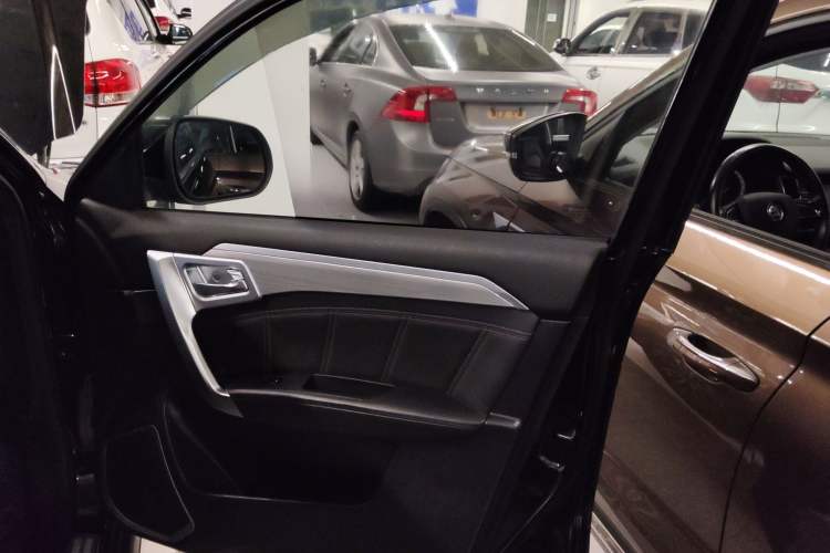 Used Geely Auto Vision X6 2016 1.3T CVT Flagship Model Right Front Door Interior