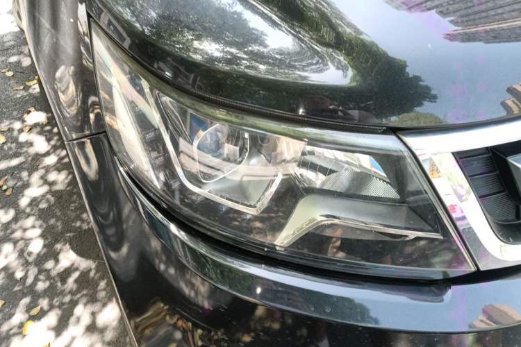 Used Geely Auto Vision X6 2016 1.3T CVT Flagship Model Right Front Headlight