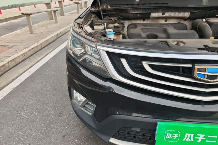 Used Geely Auto Vision X6 2016 1.8L Manual Luxury Model Right Front Headlight