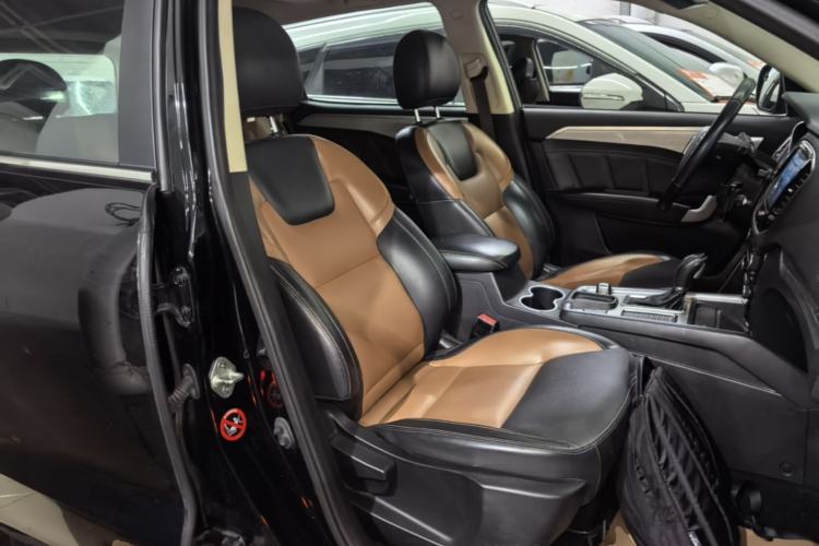Used Geely Auto Vision X6 2016 1.3T CVT Luxury Model Right Front Seat