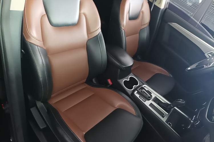 Used Geely Auto Vision X6 2016 1.3T CVT Luxury Model Right Front Seat