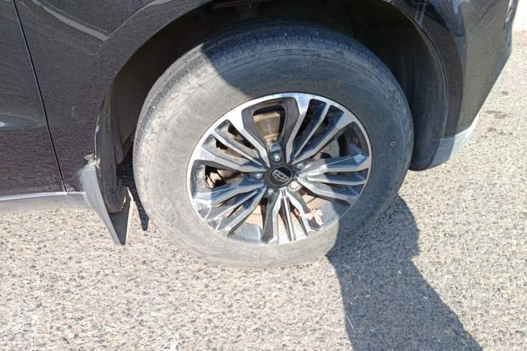 Used Geely Auto Vision X6 2016 1.3T CVT Luxury Model Right Front Wheel Hub