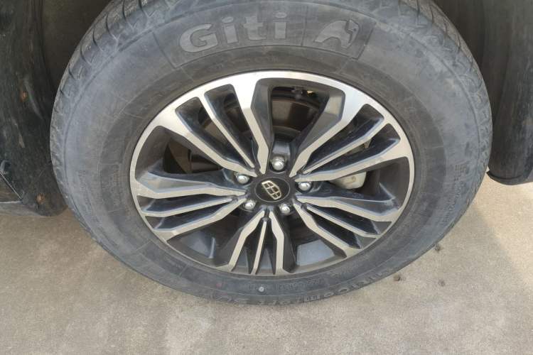 Used Geely Auto Vision X6 2016 1.8L Manual Luxury Model Right Front Wheel Hub