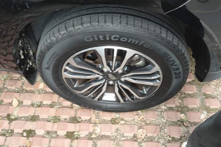 Used Geely Auto Vision X6 2016 1.3T CVT Luxury Model Right Front Wheel Hub