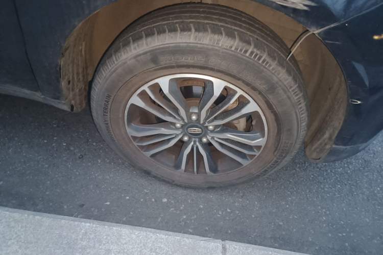 Used Geely Auto Vision X6 2016 1.8L Manual Luxury Model Right Front Wheel Hub