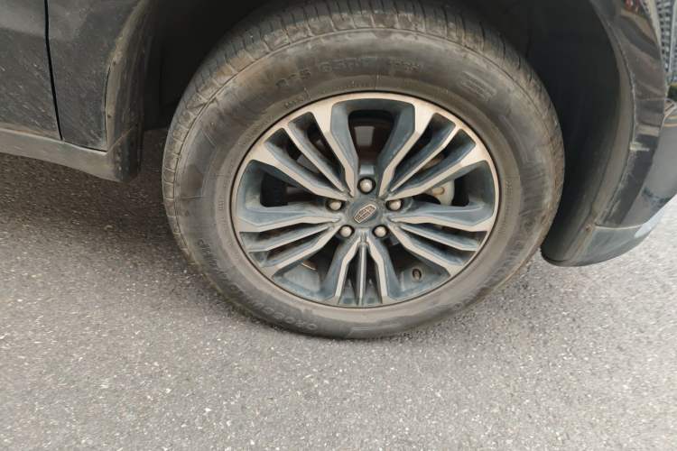 Used Geely Auto Vision X6 2016 1.8L Manual Luxury Model Right Front Wheel Hub