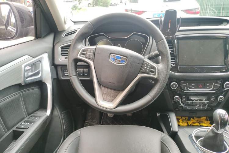 Used Geely Auto Vision X6 2016 1.8L Manual Luxury Model Steering Wheel