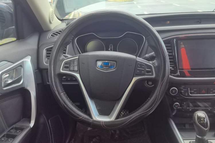 Used Geely Auto Vision X6 2016 1.3T CVT Flagship Model Steering Wheel