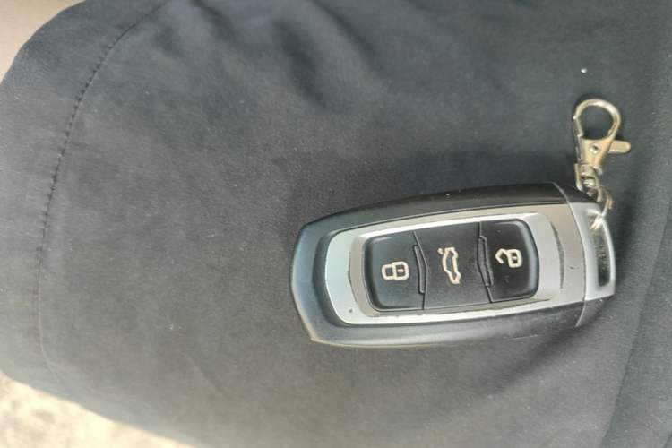 Used Geely Auto Vision X6 2016 1.8L Manual Luxury Model Vehicle Key