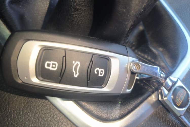 Used Geely Auto Vision X6 2016 1.8L Manual Luxury Model Vehicle Key