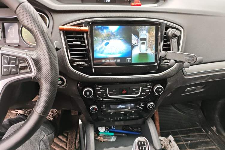 Used Geely Auto Vision X6 2016 1.8L Manual Luxury Model Audio And AC Panel