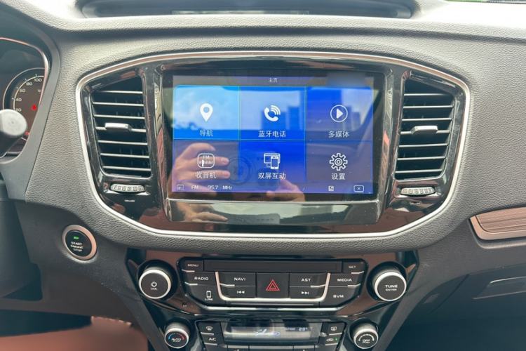 Used Geely Auto Vision X6 2016 1.3T CVT Flagship Model Audio And AC Panel