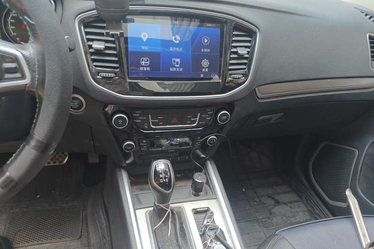 Used Geely Auto Vision X6 2016 1.3T CVT Luxury Model Audio And AC Panel