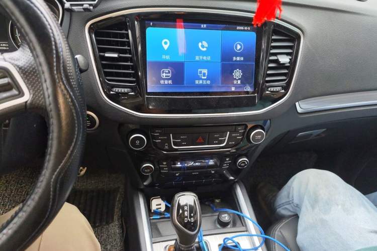 Used Geely Auto Vision X6 2016 1.3T CVT Flagship Model Audio And AC Panel