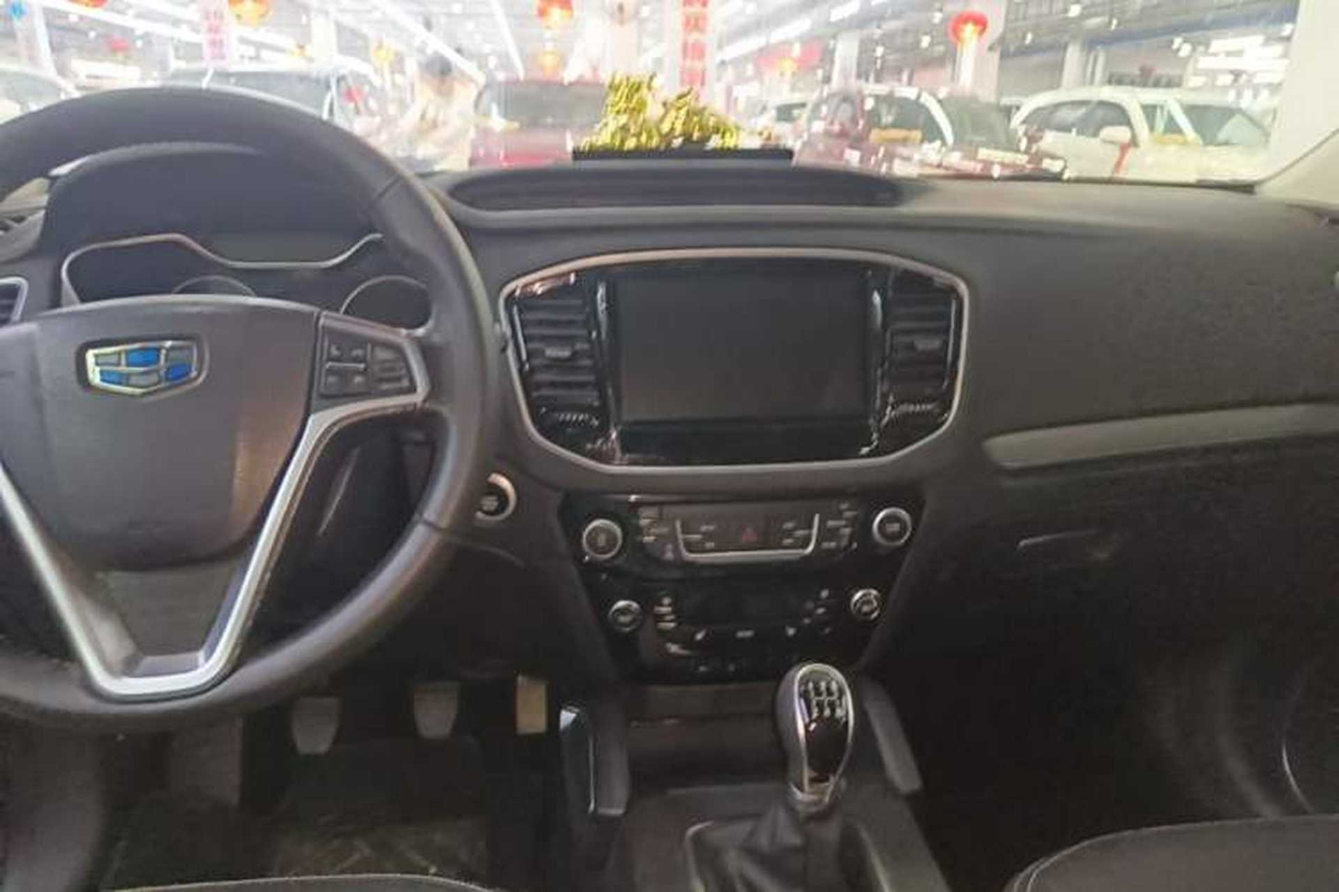 Used Geely Auto Vision X6 2016 1.8L Manual Luxury Model Audio And AC Panel