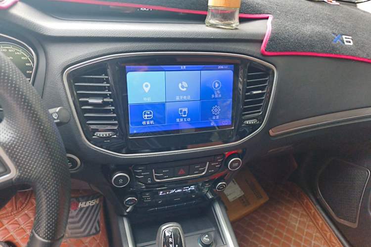 Used Geely Auto Vision X6 2016 1.3T CVT Flagship Model Audio And AC Panel