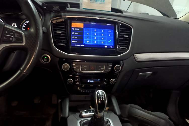 Used Geely Auto Vision X6 2016 1.8L Manual Luxury Model Audio And AC Panel