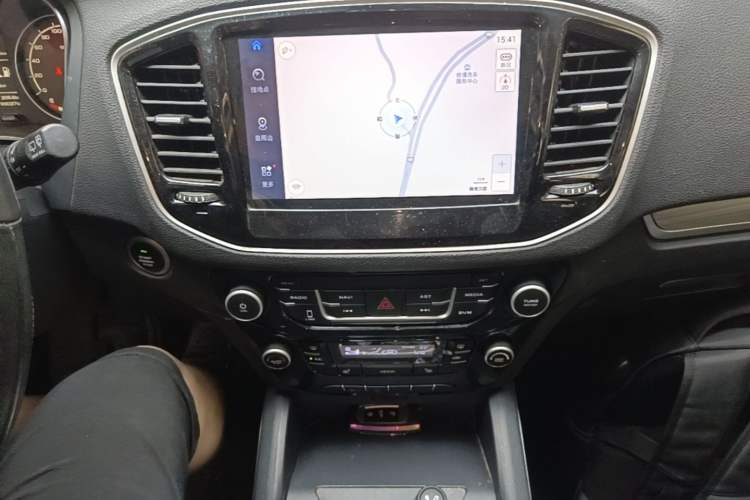Used Geely Auto Vision X6 2016 1.8L Manual Luxury Model Audio And AC Panel
