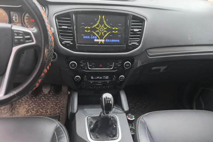Used Geely Auto Vision X6 2016 1.8L Manual Luxury Model Audio And AC Panel