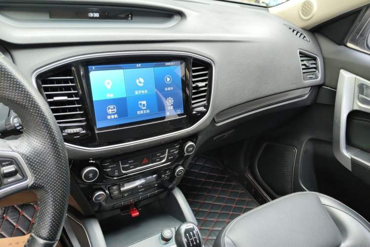 Used Geely Auto Vision X6 2016 1.8L Manual Luxury Model Audio And AC Panel
