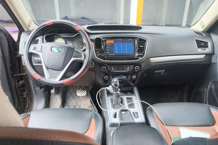 Used Geely Auto Vision X6 2016 1.3T CVT Luxury Model Center Console
