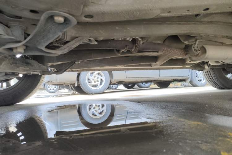 Used Geely Auto Vision X6 2016 1.3T CVT Flagship Model Chassis Front Left