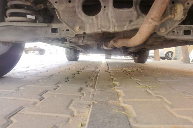 Used Geely Auto Vision X6 2016 1.3T CVT Flagship Model Chassis Rear